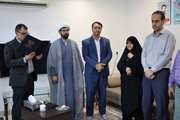 مدیرکل دامپزشکی گلستان در دیدار با خانواده شهیدان ربیعی: خانواده‌های معظم شهدا، الگوی استقامت و چراغ راه نظام هستند